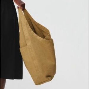 ISO everlane teardrop bag